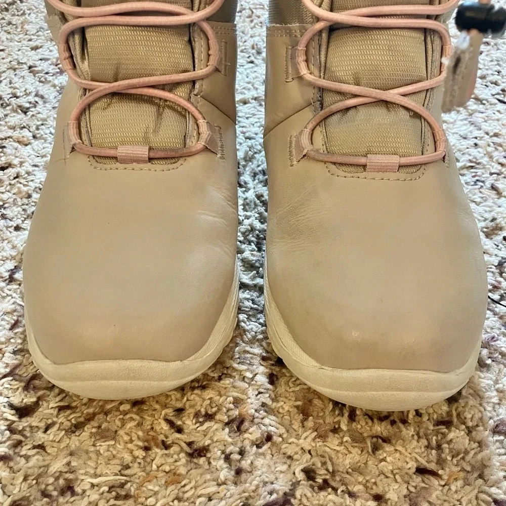 Columbia Moritza Winter Snow Boots Youth Sz 3 Tan / Pink Waterproof Insulated